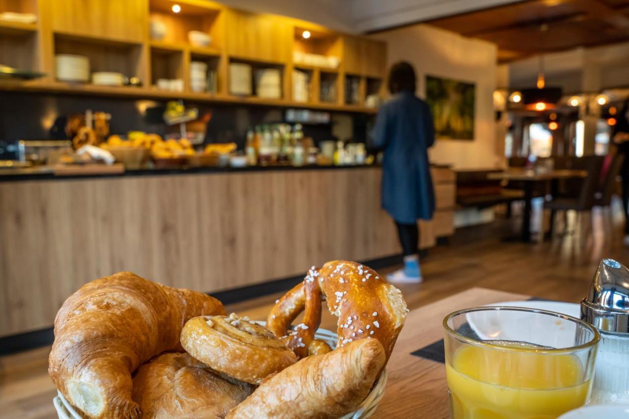 Hotel Weissbraeu Oberhaching Eksteriør billede