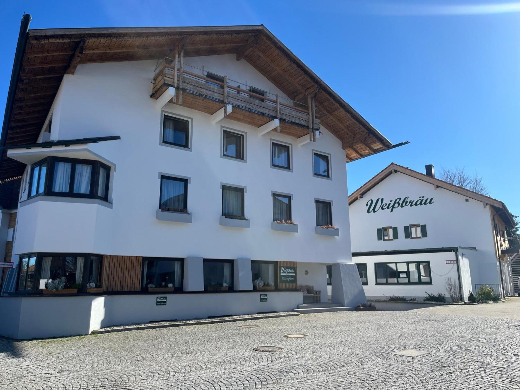 Hotel Weissbraeu Oberhaching Eksteriør billede